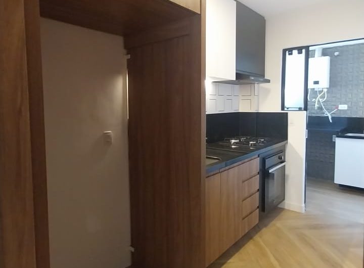 Apartamento para alugar possuí 86,10 M² com 02 dormitórios no Água Verde, Curitiba/PR