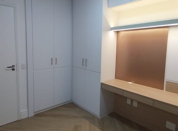 Apartamento para alugar possuí 86,10 M² com 02 dormitórios no Água Verde, Curitiba/PR