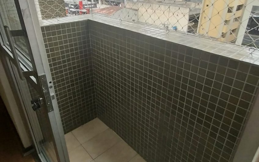 Apartamento para alugar possuí 52,80 M² com 01 dormitório no Centro de Curitiba/PR