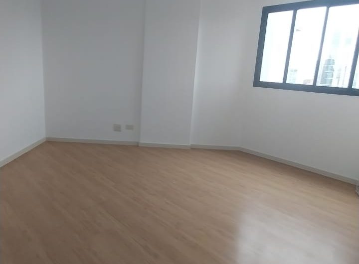 APARTAMENTO PARA ALUGAR POSSUÍ 164,00 m² COM 03 DORMITÓRIOS NO CENTRO, CURITIBA/PR