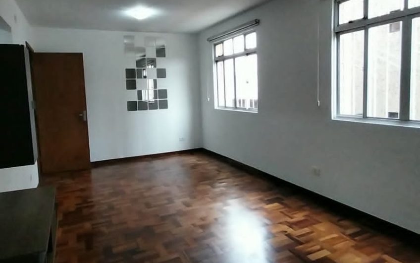 Apartamento para alugar possuí 105,80 M² com 3 dormitório no Cabral, Curitiba/PR