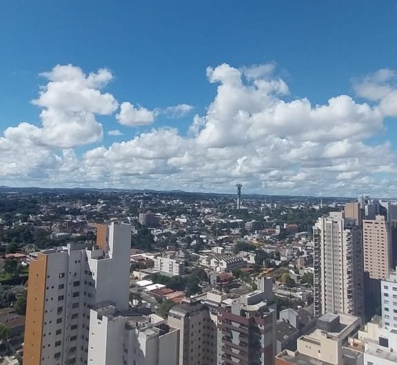 Apartamento para alugar possuí 58,30 M² 02 dormitórios no Bigorrilho, Curitiba/PR